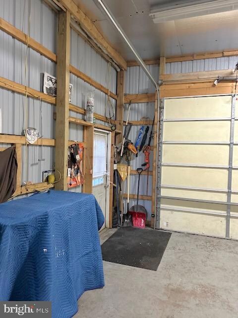 917 E Clay St, Shamokin, PA 17872 - photo 2