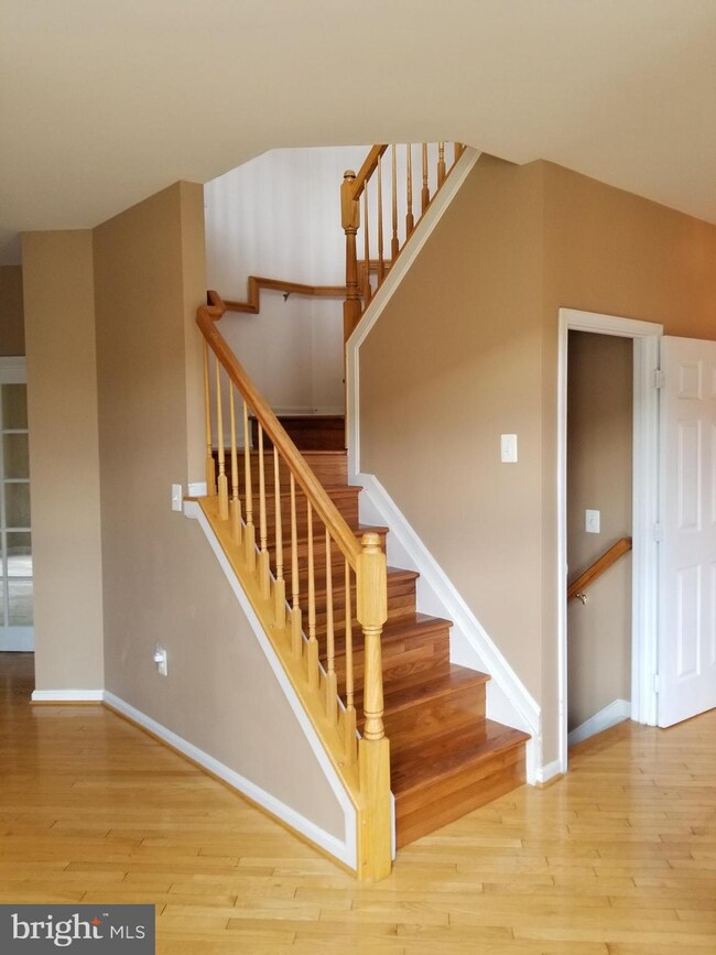 6200 Dennison Dr, Clinton, MD 20735 - photo 4