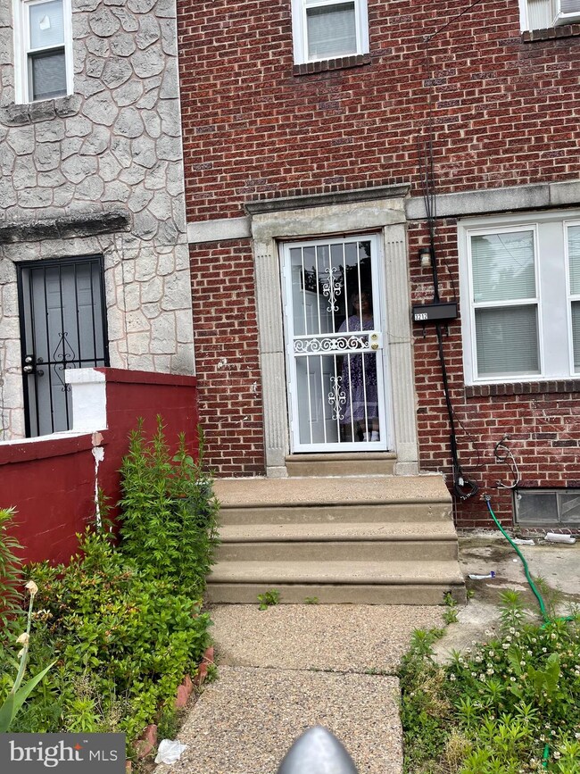 3212 Mitchell St, Camden, NJ 08105 - photo 2