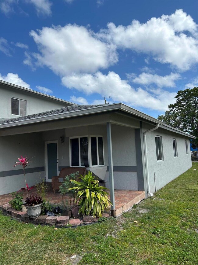 2222 Freedom St, Hollywood, FL 33020 - photo 4