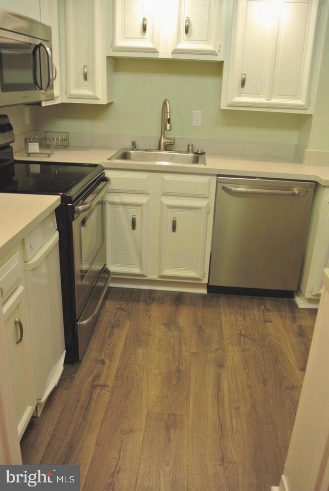 2405 I St NW unit 2B, Washington, DC 20037 - photo 4