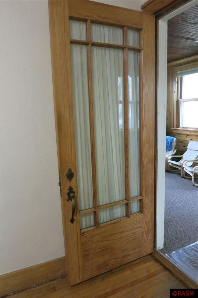 1408 N Broad St, Mankato, MN 56001 - photo 2