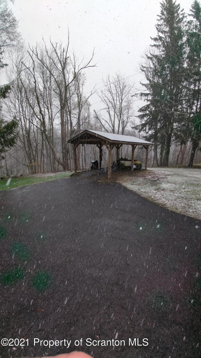 616 N Main St, Moscow, PA 18444 - photo 7