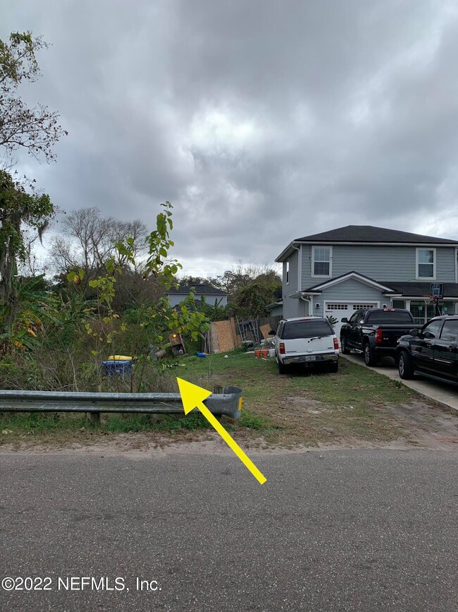 8602 Hare Ave, Jacksonville, FL 32211 - photo 2
