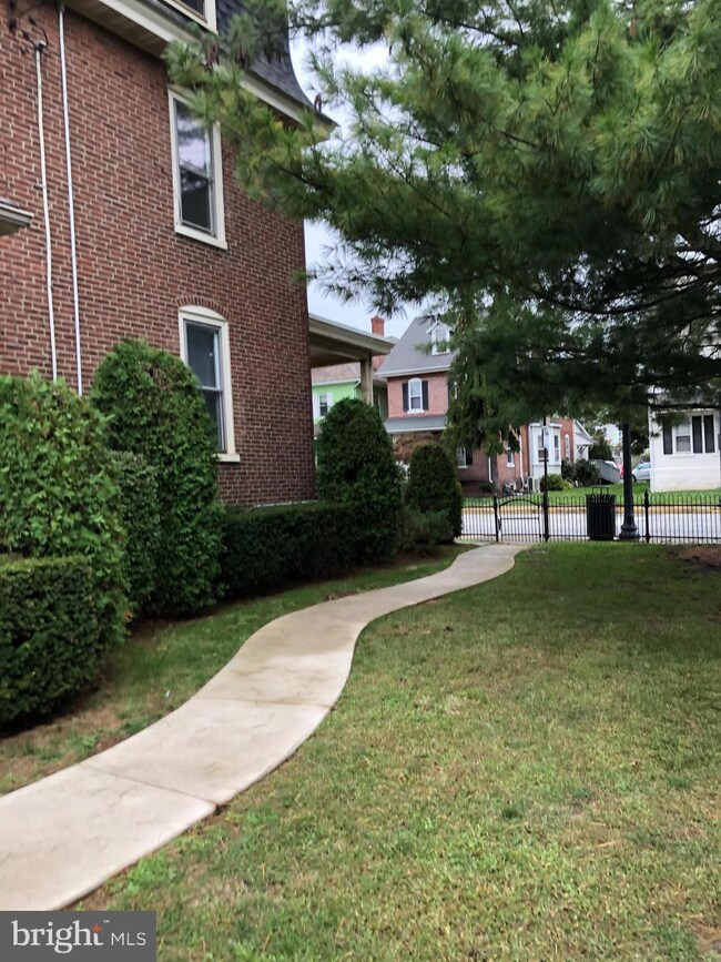 178 E Main St, Lansdale, PA 19446 - photo 6