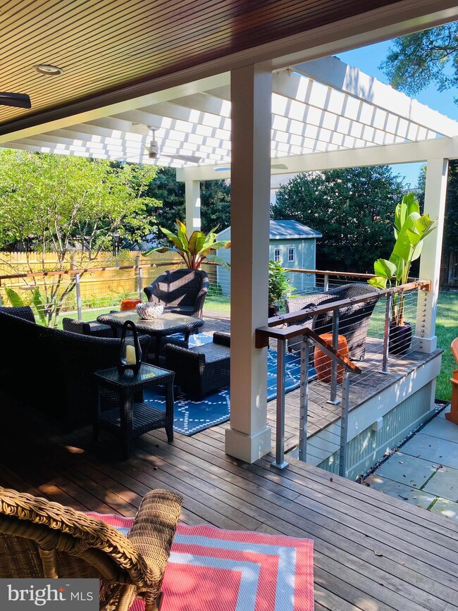 605 First St, Annapolis, MD 21403 - photo 2