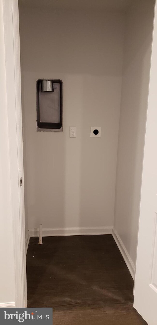 922 N Lombard St unit 2, Wilmington, DE 19801 - photo 7