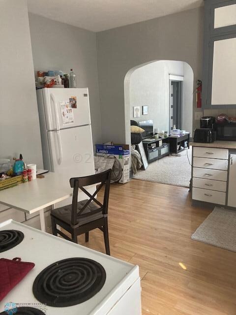 Kitchen Unit 1