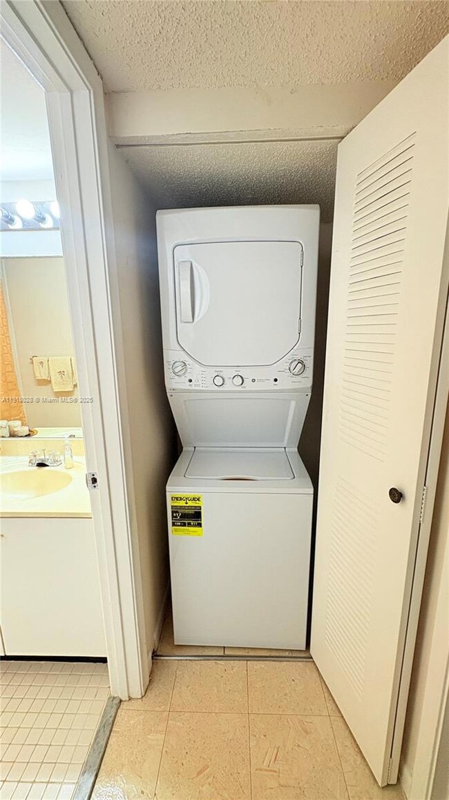 12900 SW 13th St unit E413, Pembroke Pines, FL 33027 - photo 6