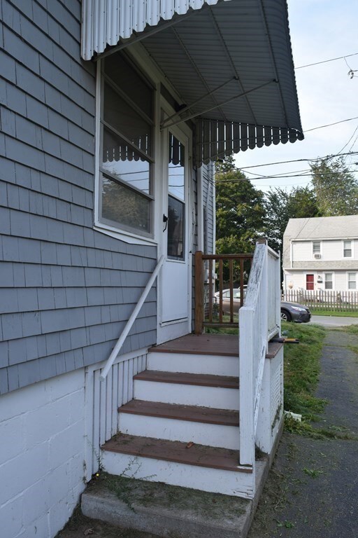 99 Plain St, Taunton, MA 02780 - photo 6