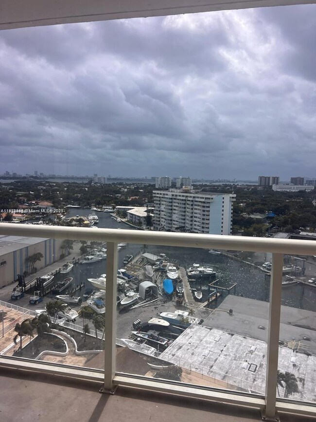 Sailboat Cay unit 1504, North Miami, FL 33181 - photo 3