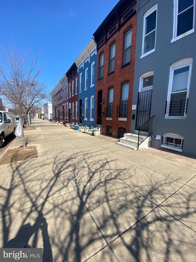 407 N Collington Ave unit 1, Baltimore, MD 21231 - photo 3