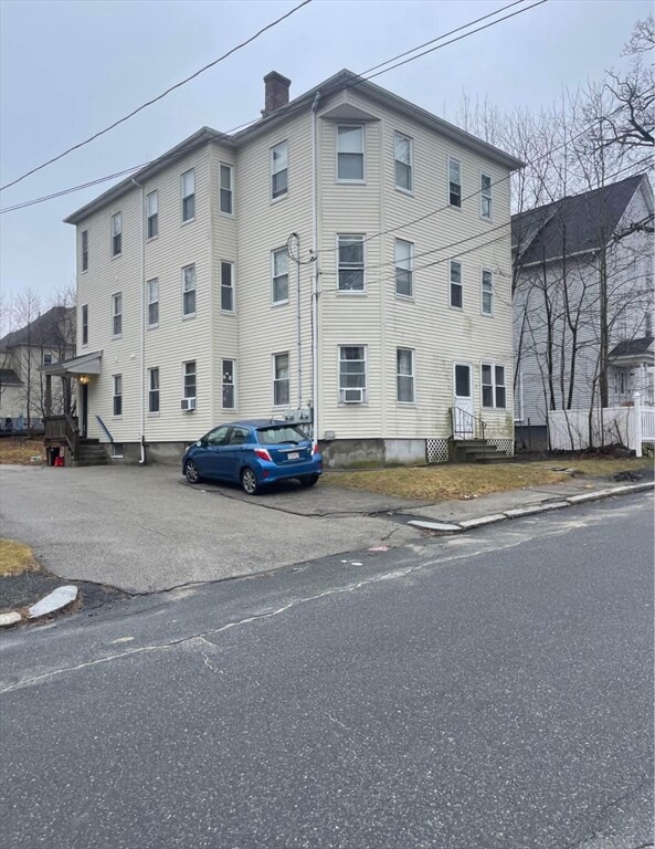 19 Tatman St unit 2, Worcester, MA 01607 - photo 2