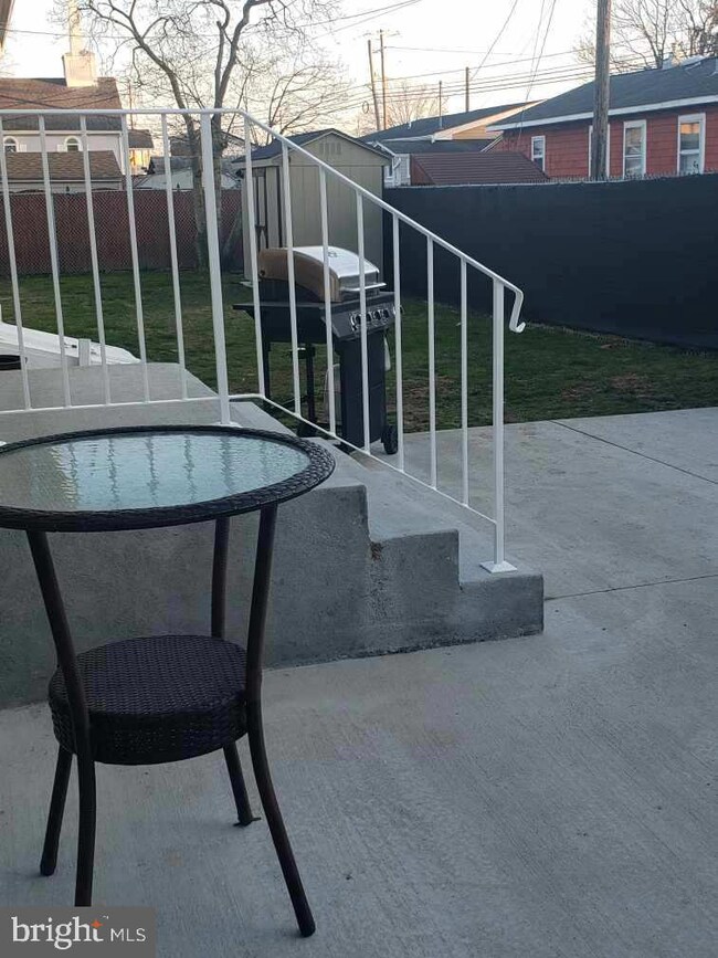 326 Lafayette Rd, Penns Grove, NJ 08069 - photo 4