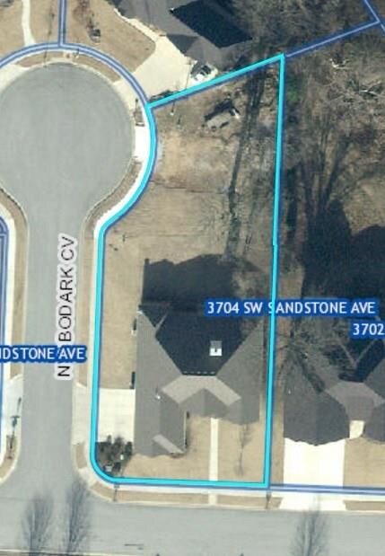 3704 SW Sandstone Ave, Bentonville, AR 72712 - photo 3