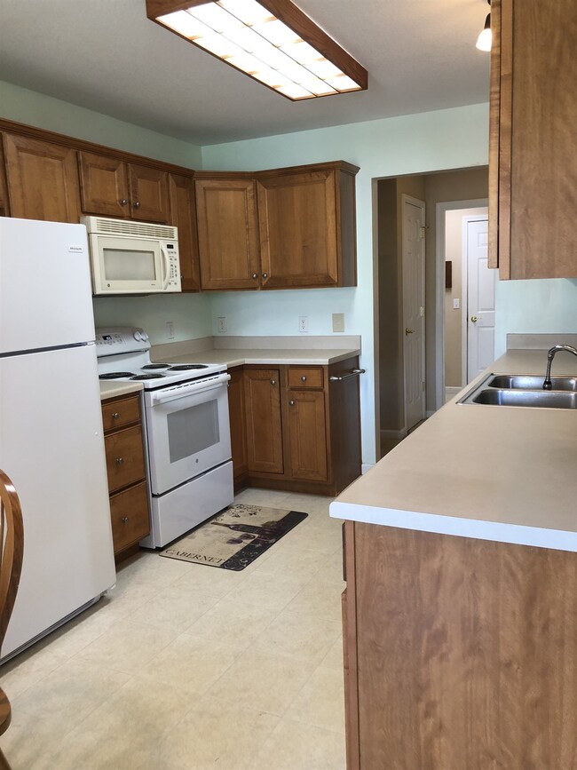 5381 Kodiak Trail, Auburn, IN 46706 - photo 4