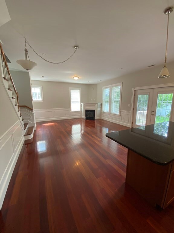 49 Cedar St unit 3, Cambridge, MA 02140 - photo 5