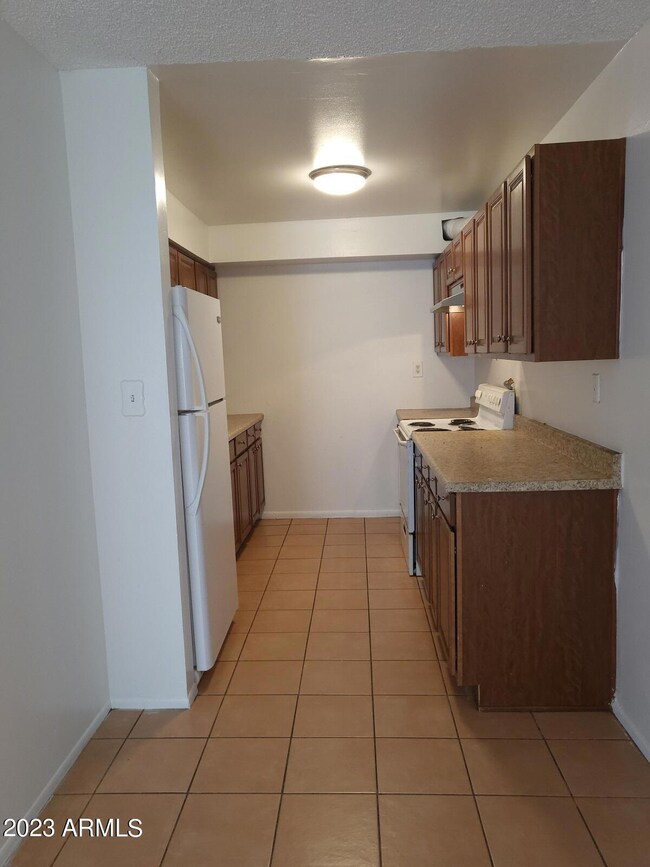 1327 W 5th St unit 4, Tempe, AZ 85281 - photo 4