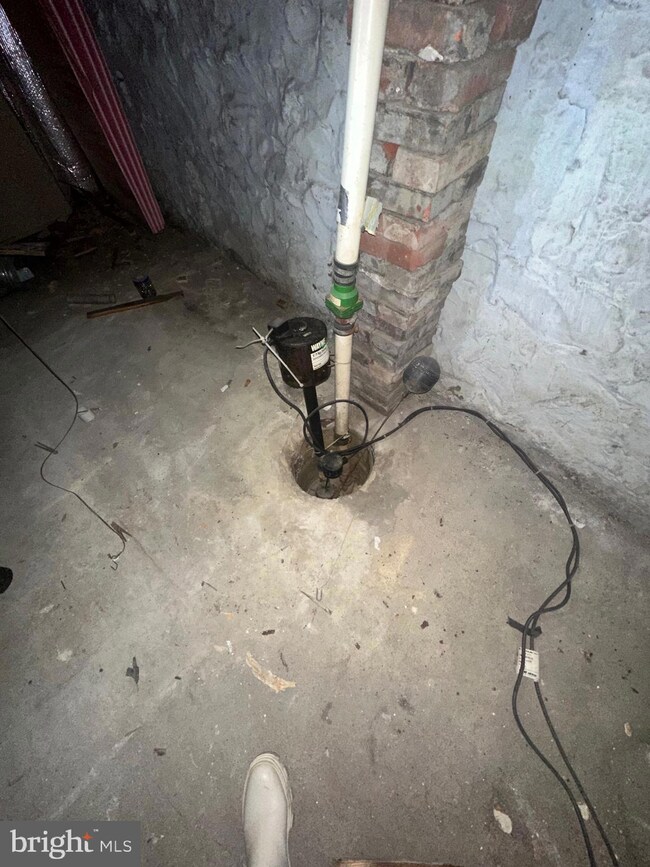 2013 Wilhelm St, Baltimore, MD 21223 - photo 3