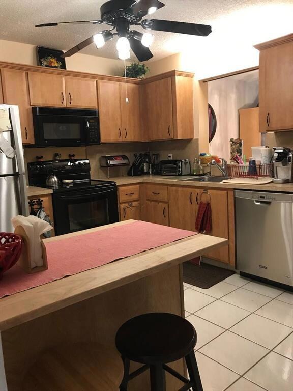 9110 Fairbanks Ln unit 7, Boca Raton, FL 33496 - photo 3