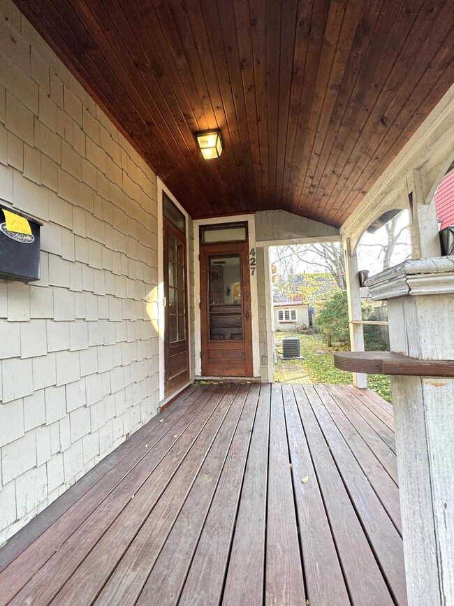 427 E Kossuth St, Columbus, OH 43206 - photo 3