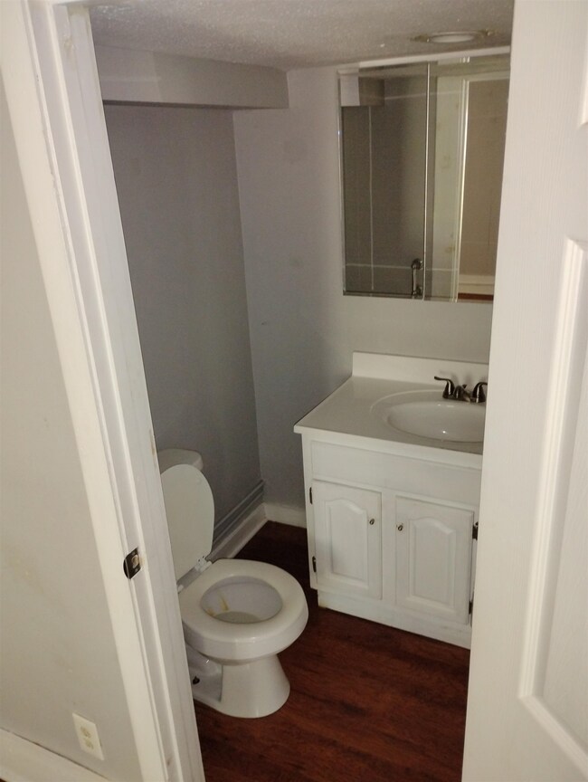 87 Rumford St unit 3, Concord, NH 03301 - photo 5