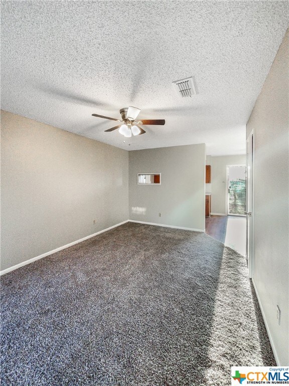 2403 Crescent Dr, Copperas Cove, TX 76522 - photo 7