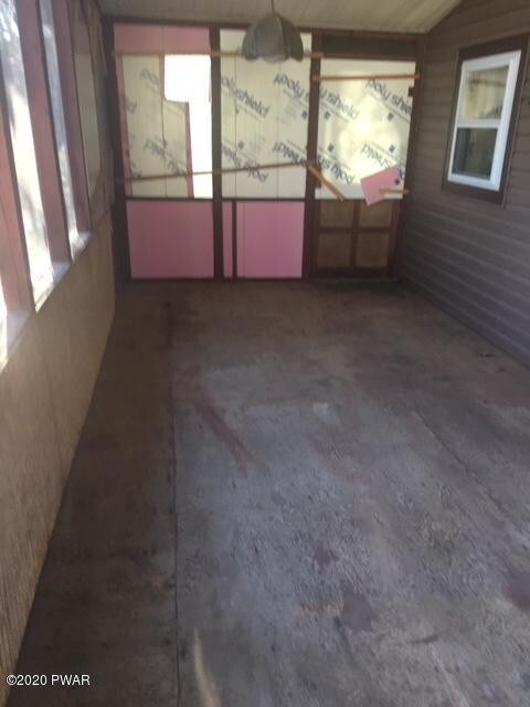 363 Wild Acres Dr, Dingmans Ferry, PA 18328 - photo 6