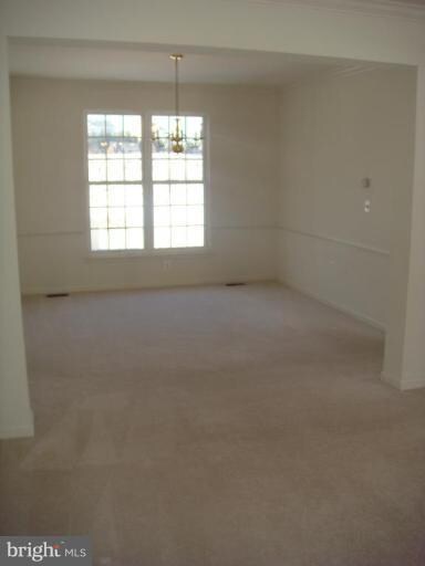 17059 Anns Brook Ct, Woodbridge, VA 22191 - photo 4