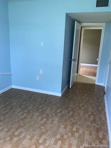 15430 SW 82nd Ln unit 617, Miami, FL 33193 - photo 7