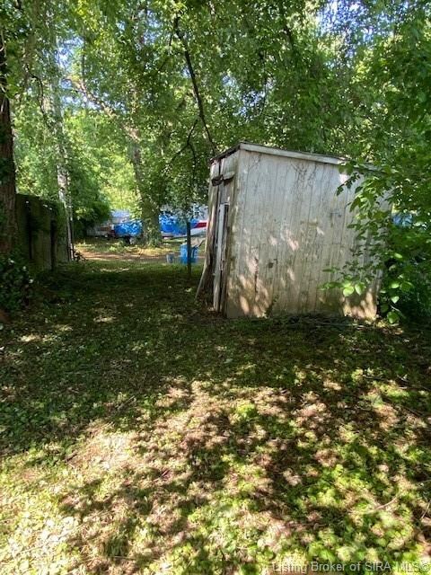 225 W 9th St, New Albany, IN 47150 - photo 5