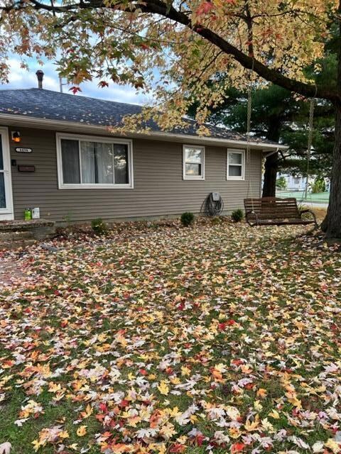 4498 Amesbury Rd, Columbus, OH 43227 - photo 6