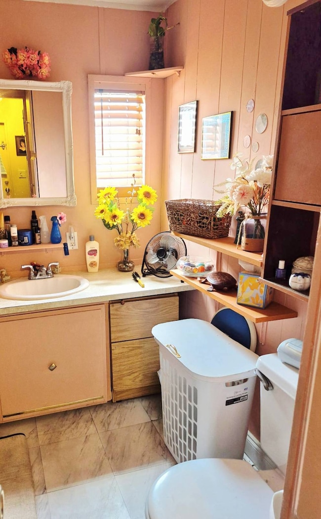 2463 Gulf To Bay Blvd unit 107, Clearwater, FL 33765 - photo 5