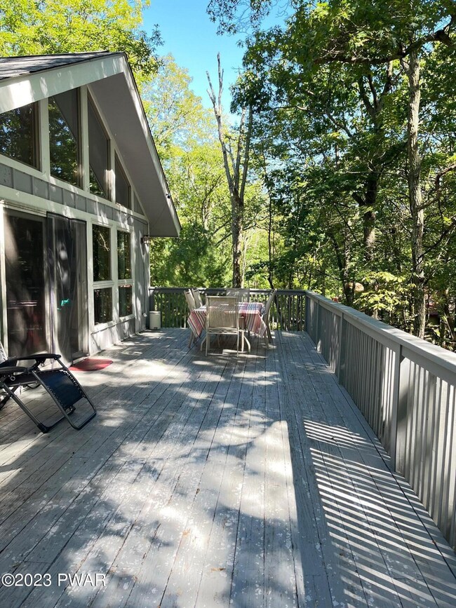 117 Granite Dr, Hawley, PA 18428 - photo 4