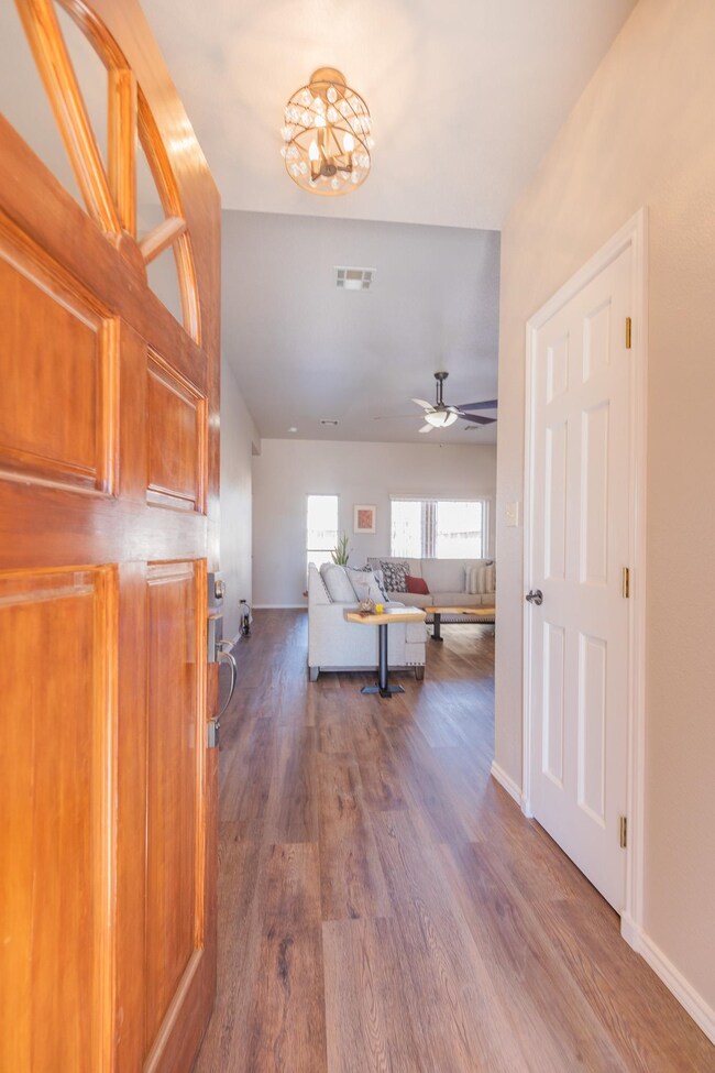 1121 Mimosa Ave, Alamogordo, NM 88310 - photo 4