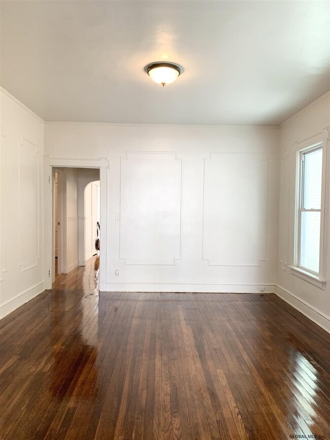 726 Myrtle Ave unit 1, Albany, NY 12208 - photo 7