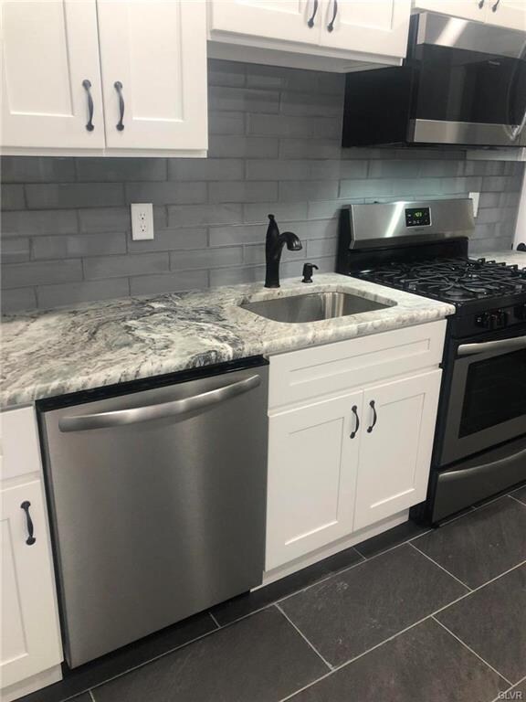 1419 E 8th St, Bethlehem, PA 18015 - photo 7