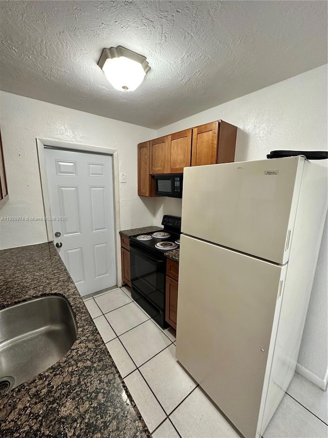 2534 NW 139th St unit 3, Opa Locka, FL 33054 - photo 3