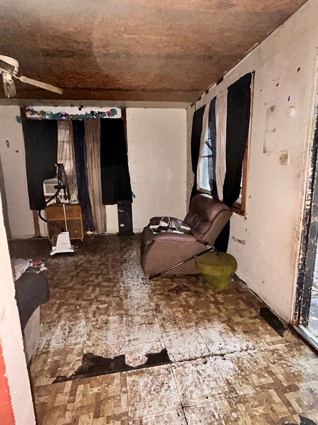 5 Hudson Ave, Mc Rae, GA 31055 - photo 4