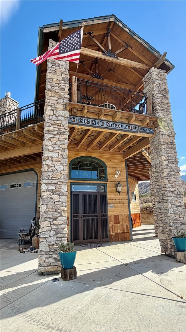 275 Canyon Rd, Pinon Hills, CA 92372 - photo 4