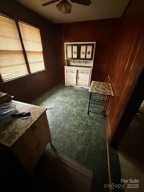 606 N Patterson St, Maxton, NC 28364 - photo 4