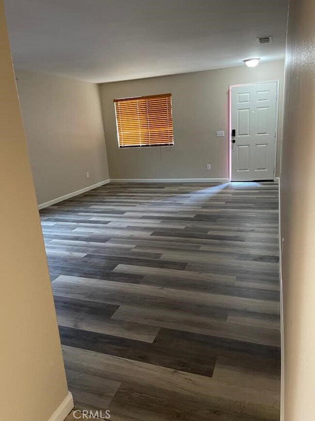 13152 Mesa View Dr, Victorville, CA 92392 - photo 7