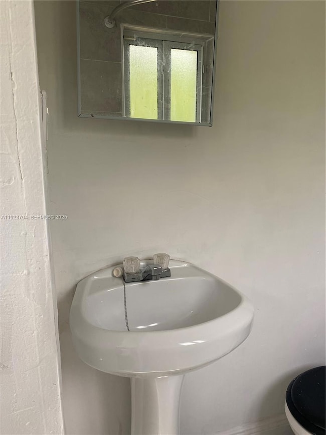 1742 Ali Baba Ave unit 4, Opa Locka, FL 33054 - photo 7