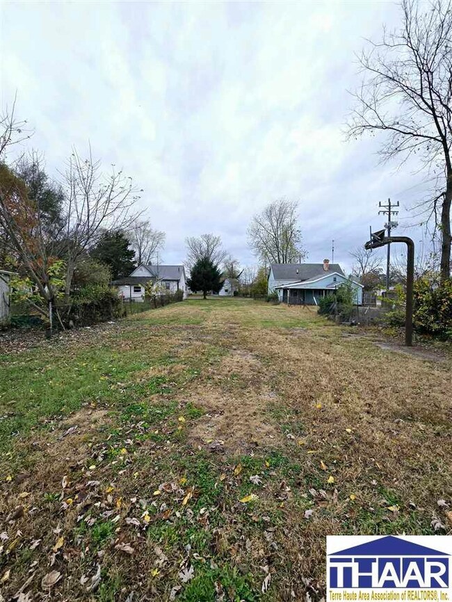 1931 Woodlawn Ave, Terre Haute, IN 47804 - photo 2