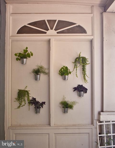 2346 Reed St, Philadelphia, PA 19146 - photo 3