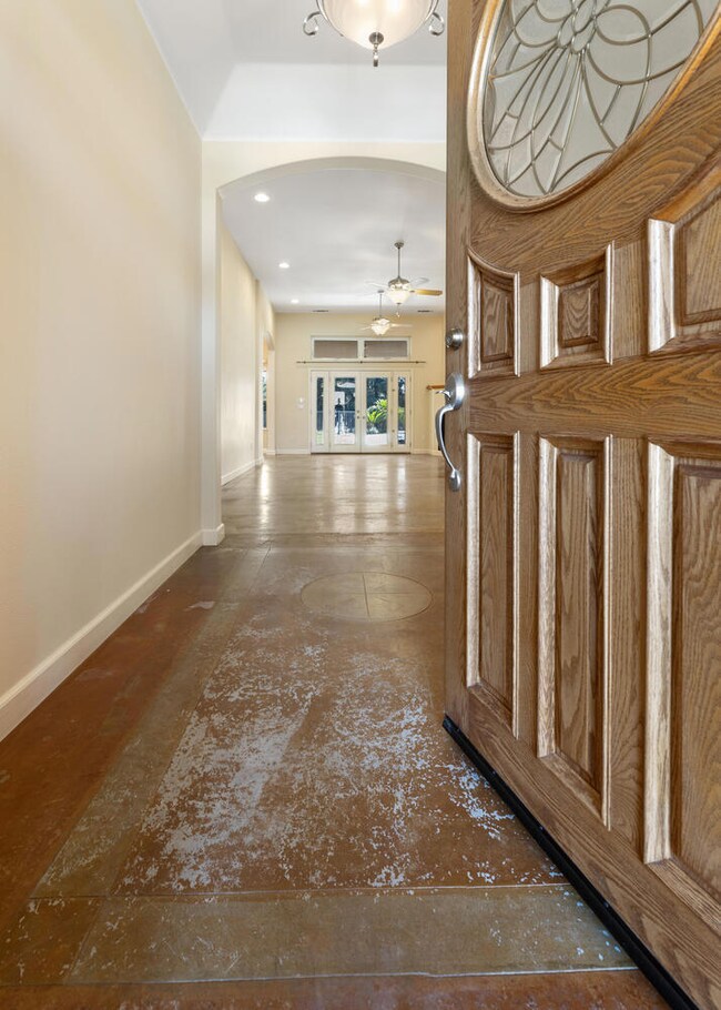 6415 W Wagner Ave Visalia CA-large-024-0