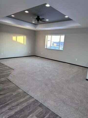 1127 NE 34th Ave, Aberdeen, SD 57401 - photo 6