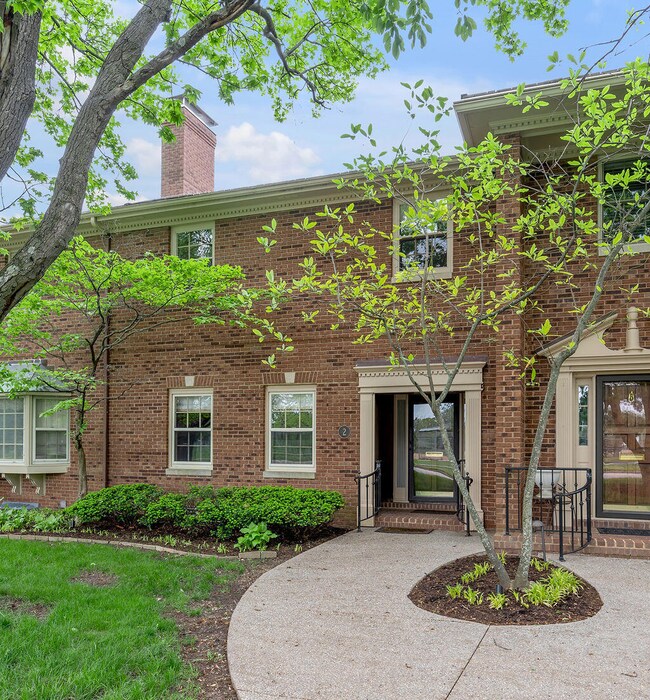 400 Redding Rd unit 2, Lexington, KY 40517 - photo 2