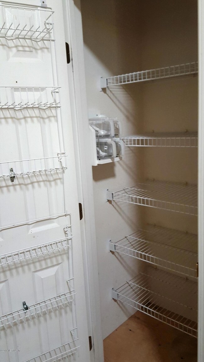 5342 Vivera Ln, Jacksonville, FL 32244 - photo 7