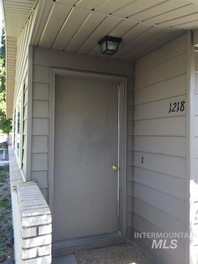 1216 Fern St, Nampa, ID 83686 - photo 3